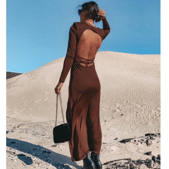 Zara Dresses & Skirts - Zara backless dress with shoulder pads